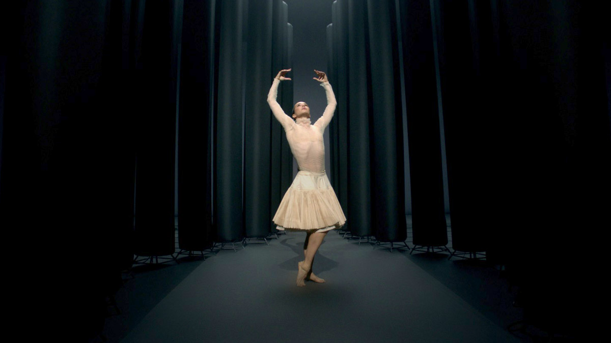 Film still from "2020" dance film with Diana Vishneva at SFDFF 2021