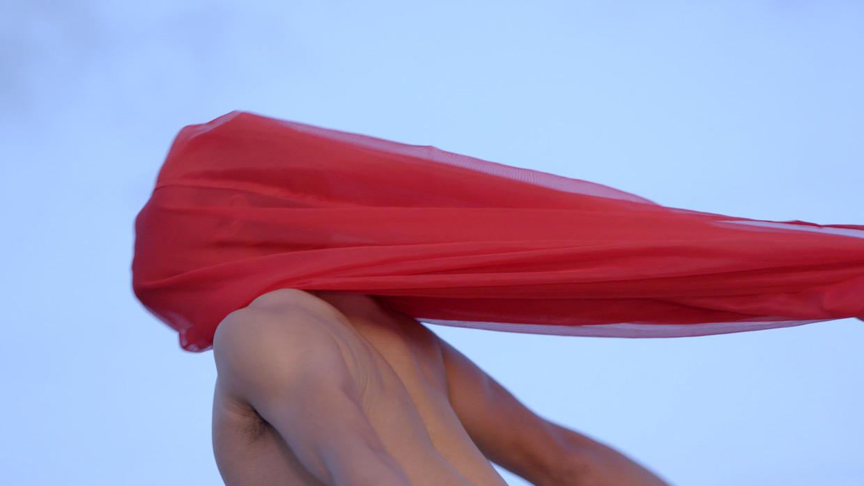 Still from Wo by Jiemin Yang dance film at SFDFF 2021